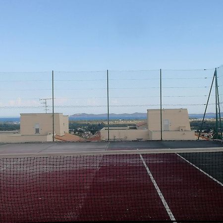 Studio Climatise Dans Residence Avec Piscine Et Tennis Hyères Екстериор снимка